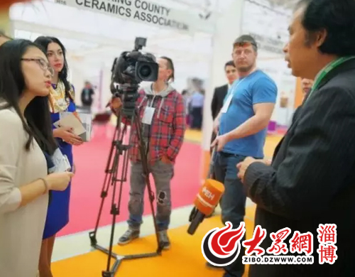 华光国瓷应邀参展中国消费品(俄罗斯)品牌展(图3) 华光国瓷应邀参展中国消费品(俄罗斯)品牌展(图3)