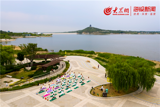 文昌湖区是山东省政府批准成立的省级旅游度假区,总面积90.
