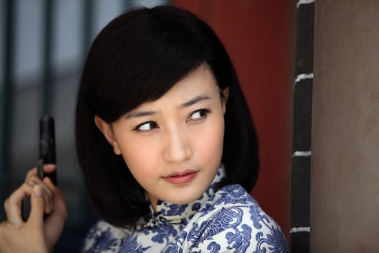 狼牙英雄今晚开播阎娜挑大梁演绎战地军花