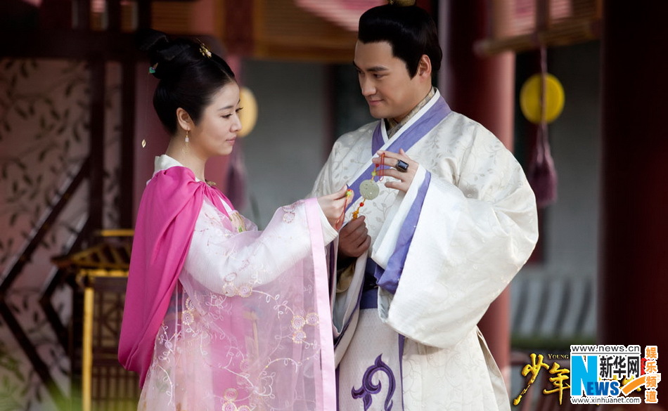 《少年神探狄仁杰》爆甜蜜剧照 三对佳偶大秀恩爱